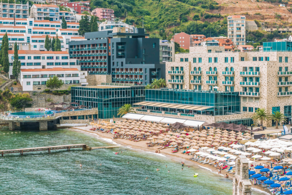 Nowoczesna dzielnica Budvy - czarnogóra