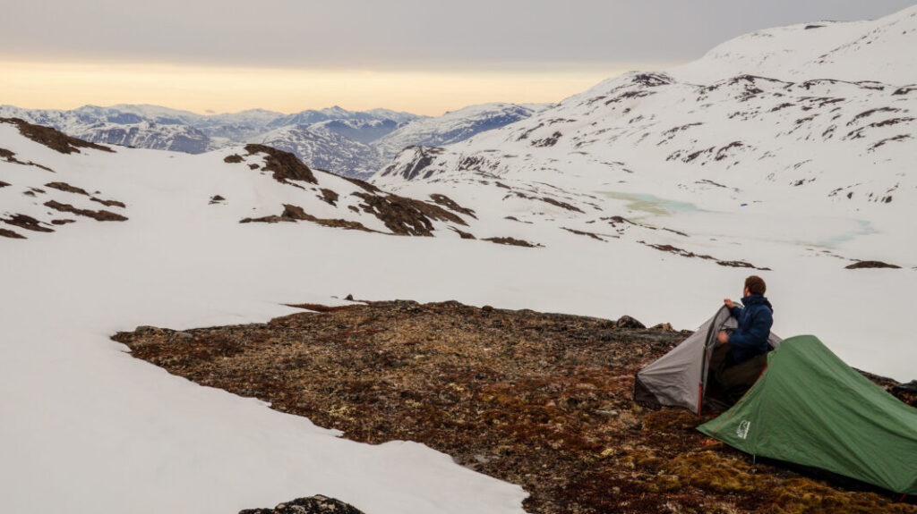 Szlak Arctic Circle Trail z Kangerlussuaq do Sisimiut w zachodniej Grenlandii