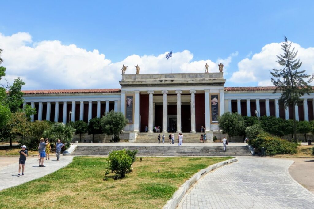 Narodowe Muzeum Archeologiczne w Atenach - Grecja