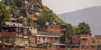 Slumsy w Caracas - Wenezuela