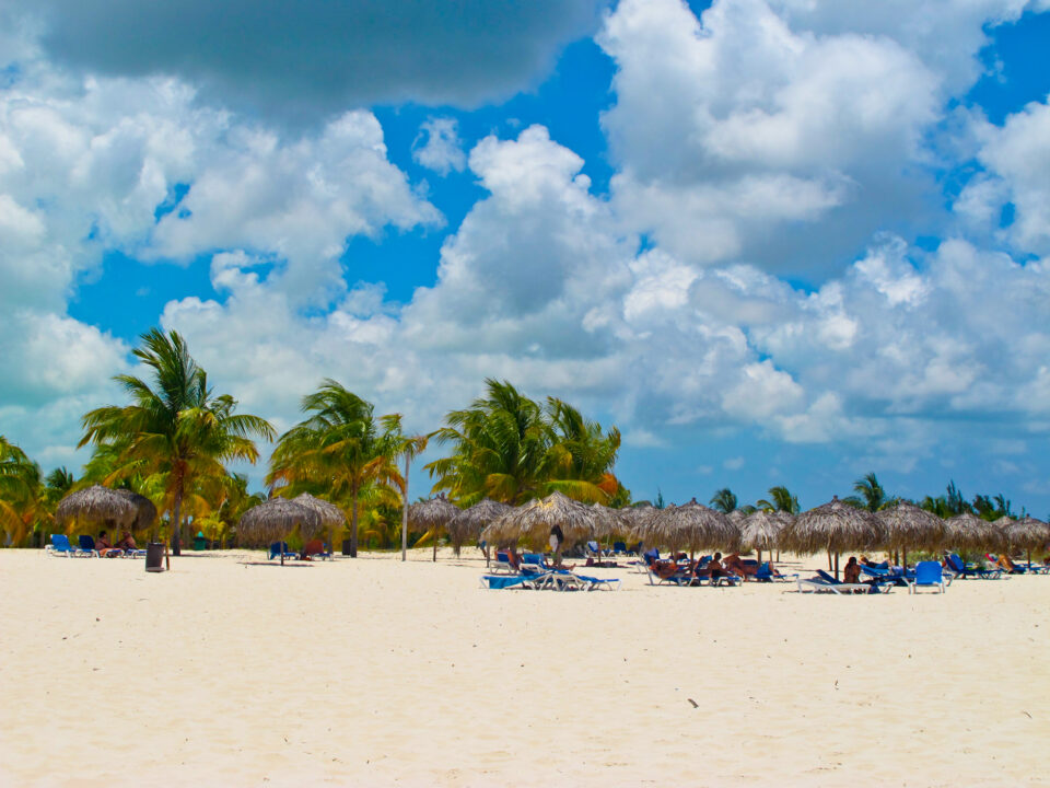 Plaża Playa Sirena w Cayo Largo na Kubie