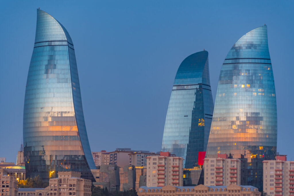 Wieże Płomieni w Baku - Azerbejdżan
