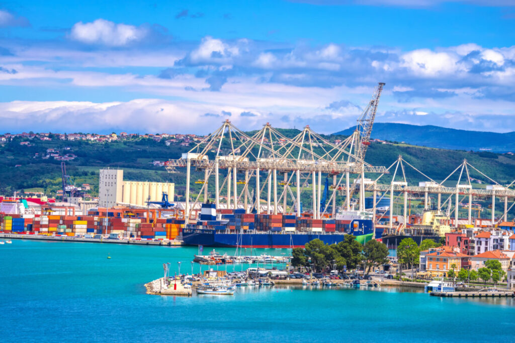 Port Koper na wybrzeżu Adriatyku